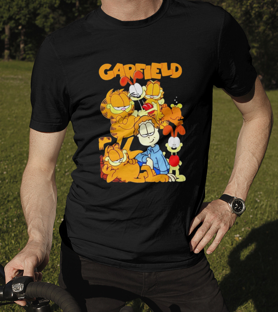 Garfield And Friends Cartoon Characters Reunion T-Shirt