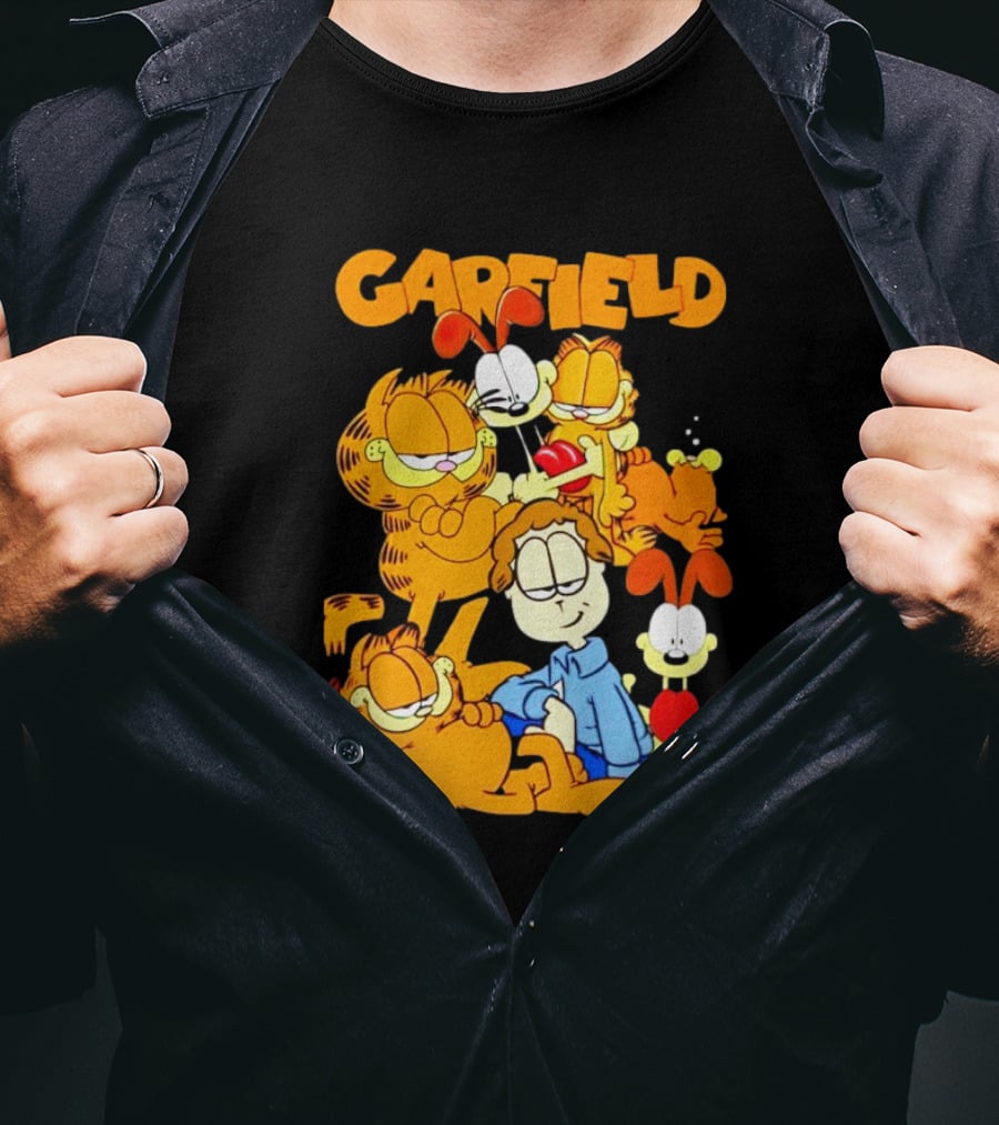 Garfield And Friends Cartoon Characters Reunion T-Shirt