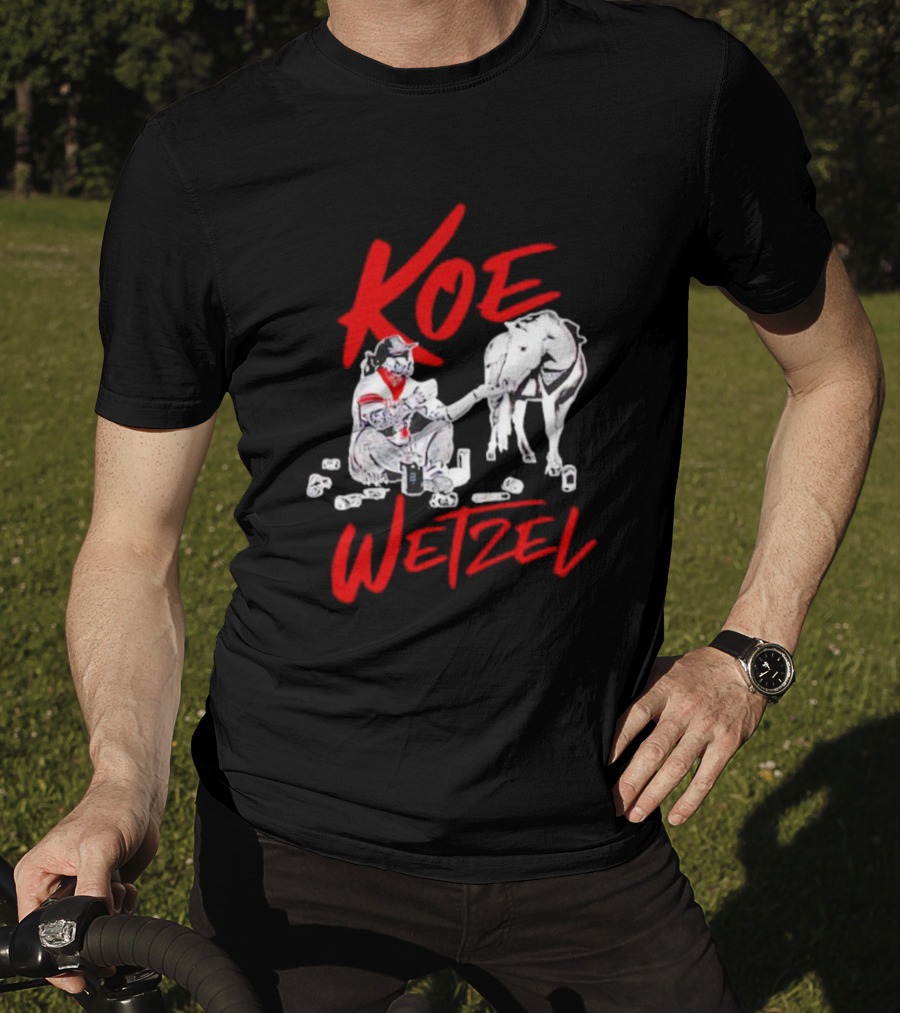 Koe Wetzel Feeding Horse Surrounded By Cans T-Shirt