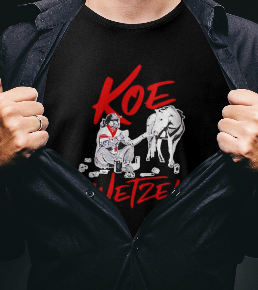 Koe Wetzel Feeding Horse Surrounded By Cans T-Shirt