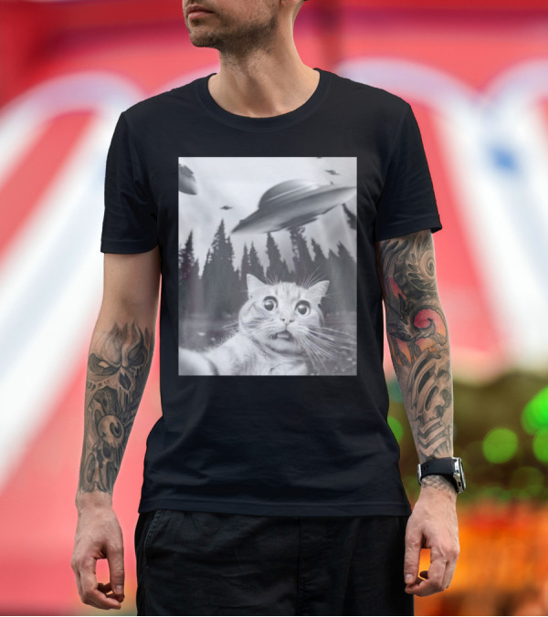 Premium T-Shirt: Cat UFO Selfie Forest Encounter Spaceship Sighting T-Shirt Cat UFO Selfie Forest Encounter Spaceship Sighting T-Shirt