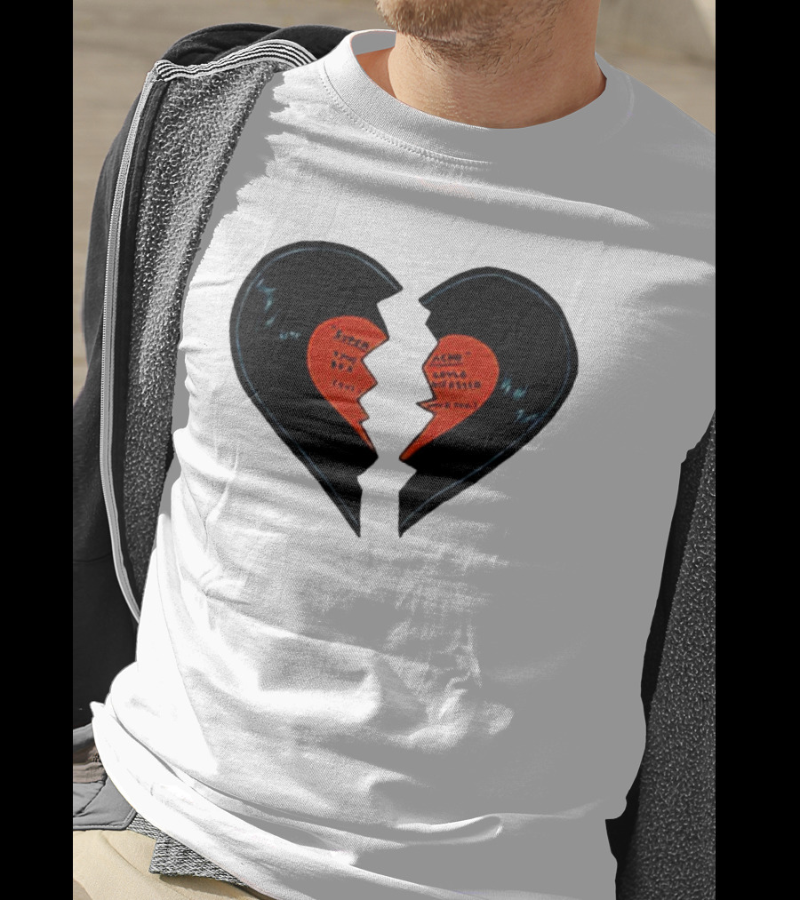 Conan Gray Broken Heart Vinyl Love Edition T-Shirt