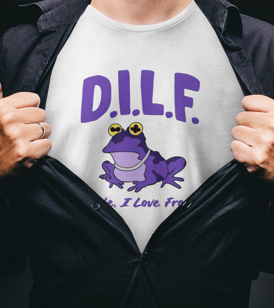 TCU Horned Frogs DILF Dude I Love Frogs Purple Cartoon Frog T-Shirt