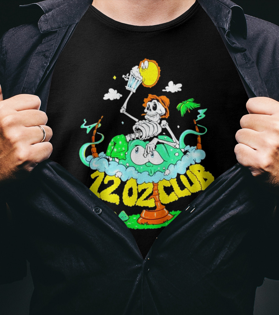 12 Oz Club Skeleton With Sunny Days Cheers Tropical Vibes T-Shirt