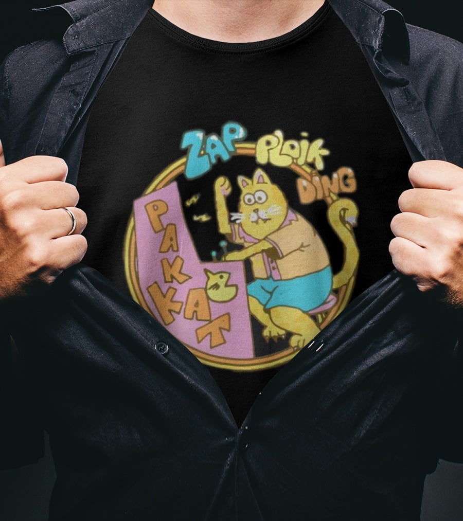 Stranger Things Season 3 Dustin Pakkat Zap Ploik Ding Retro Cartoon Cat T-Shirt