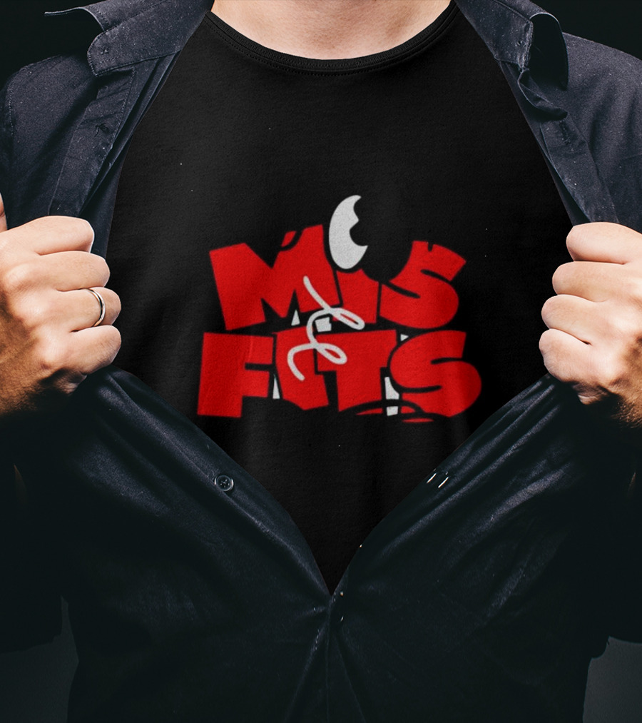 Misfits Gaming MSF Logo Red Text And Cartoon Eyes T-Shirt