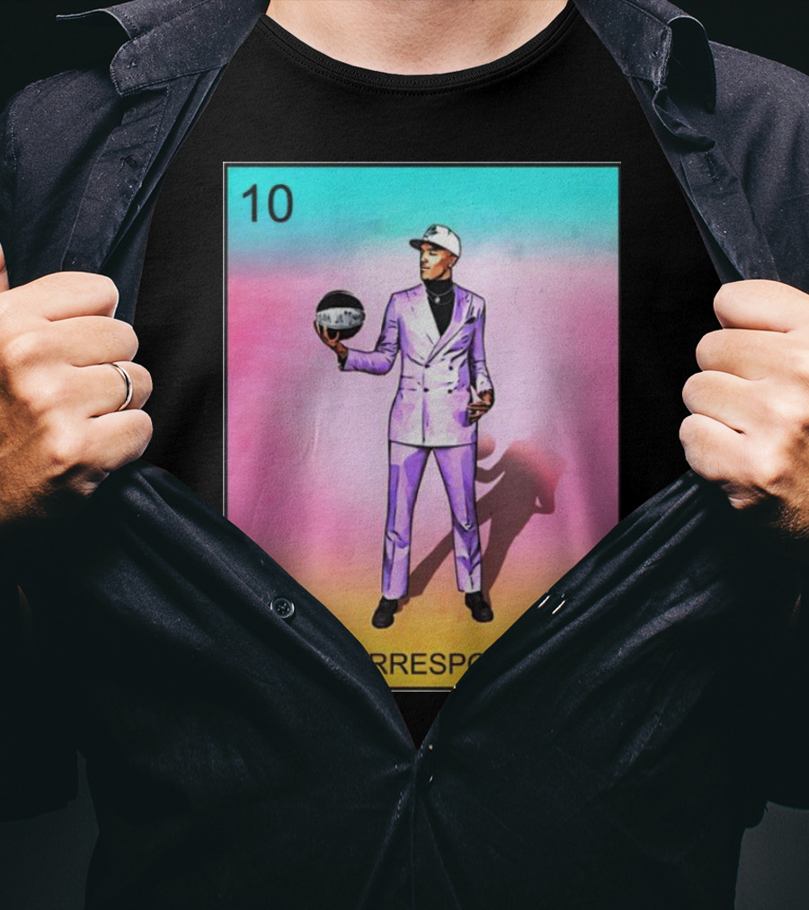 10 El Corresponsal Lotería Card Style In Lavender Suit Holding Basketball T-Shirt