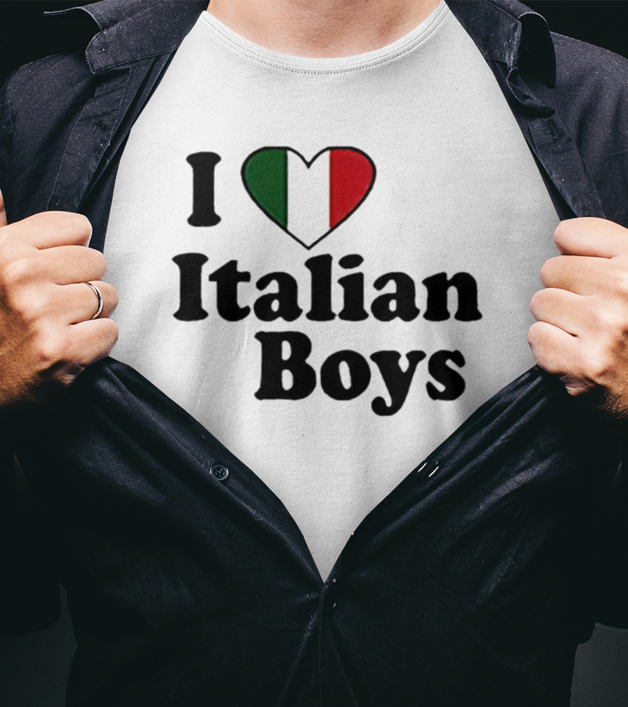 I Heart Italian Boys With Tricolor Flag Heart T-Shirt