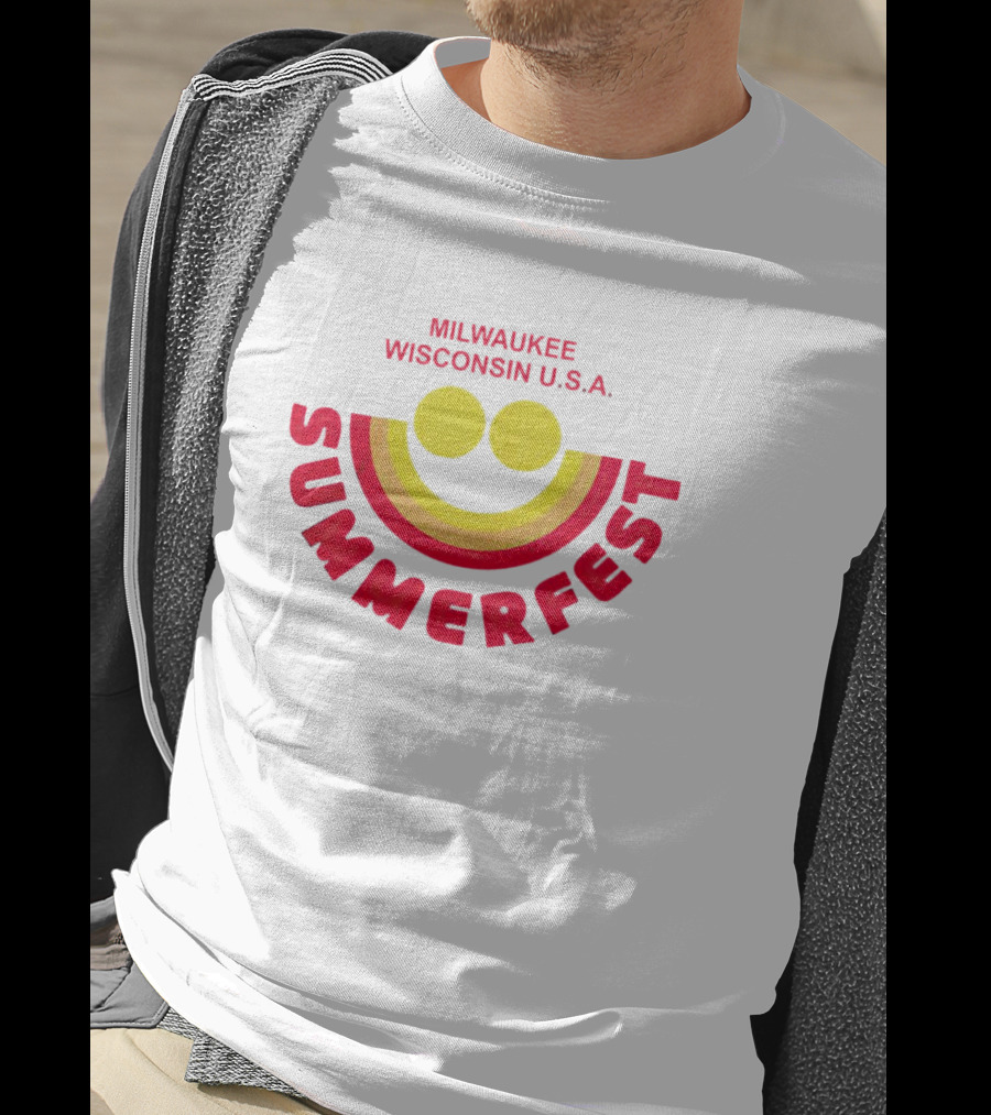 Milwaukee Wisconsin USA Summerfest Iconic Smile T-Shirt