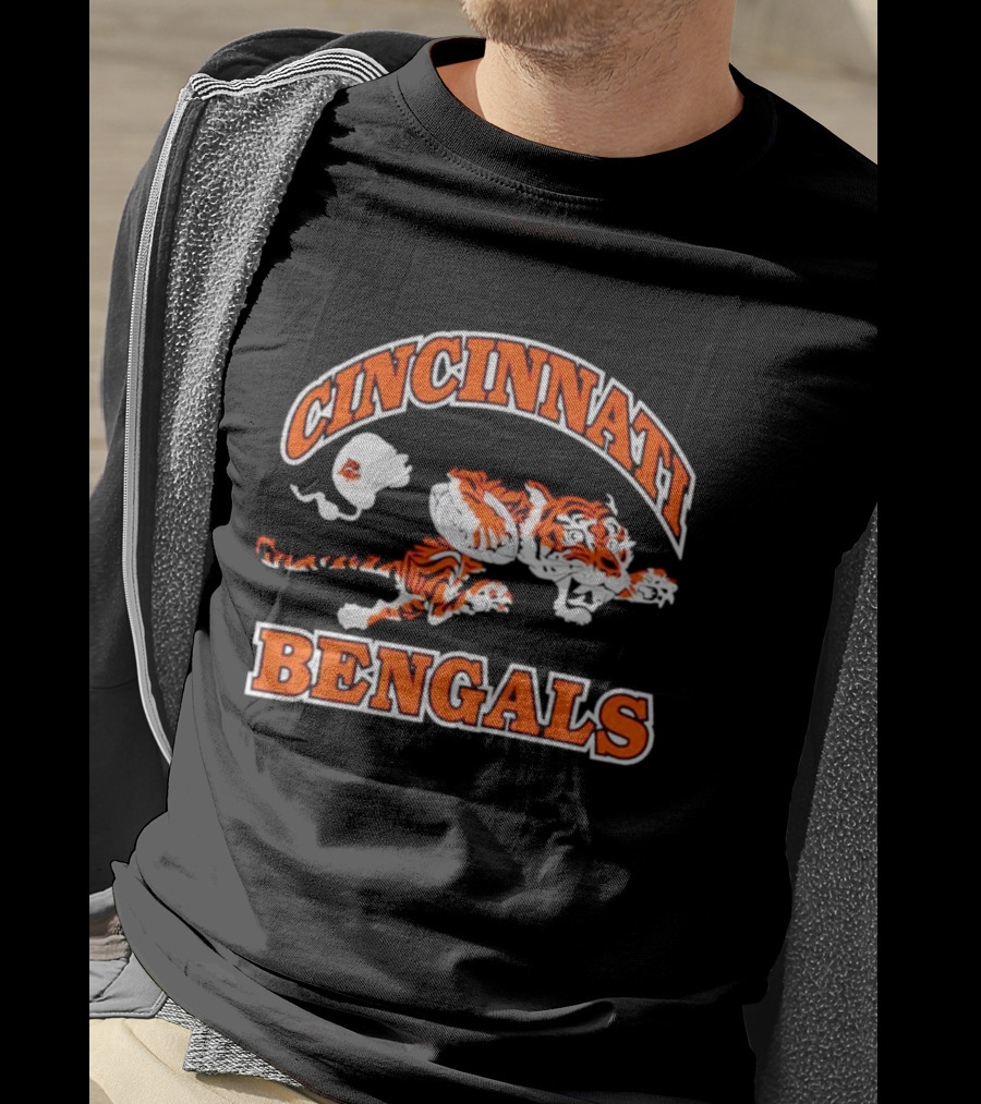 Cincinnati Bengals Vintage Logo 1968 1969 Tiger Football T-Shirt