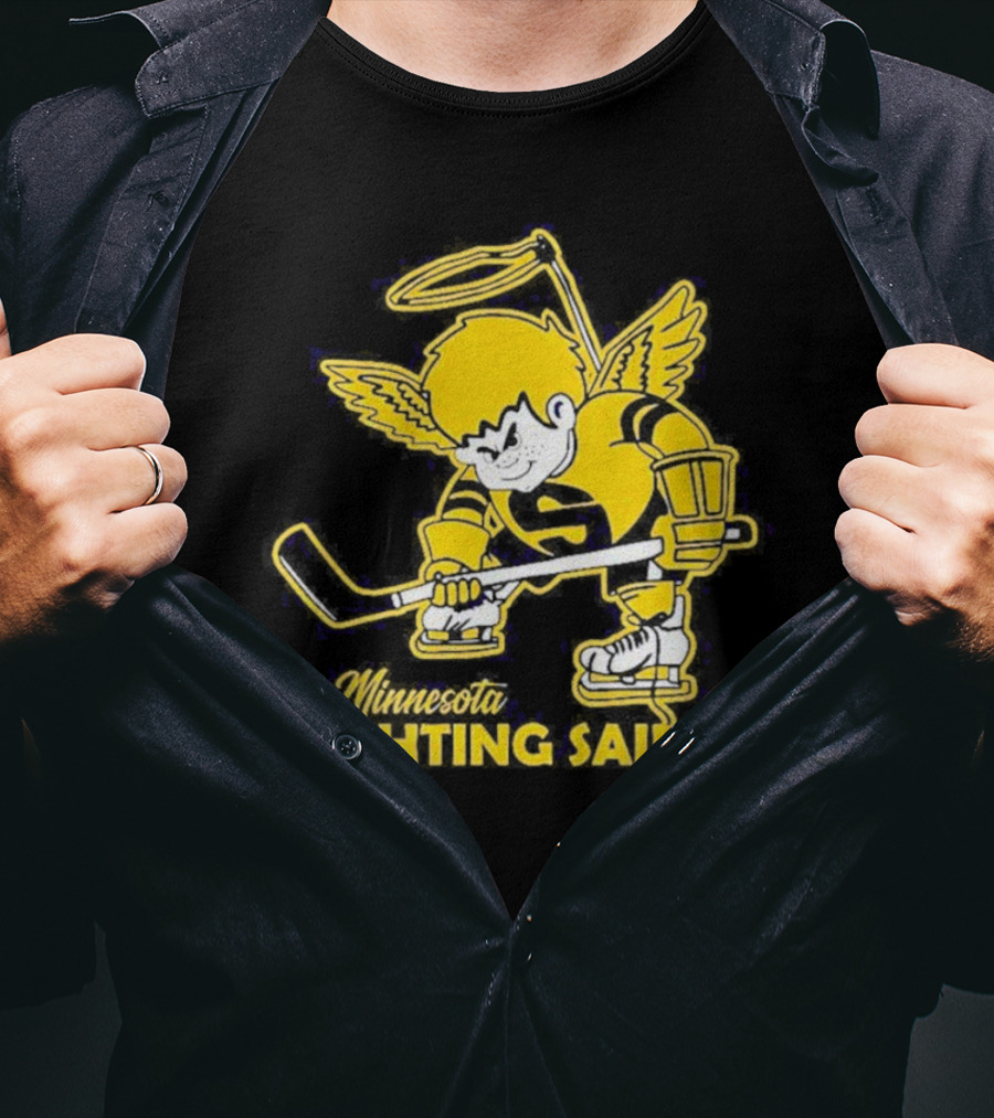 Minnesota Fighting Saints Hockey Mascot Vintage T-Shirt
