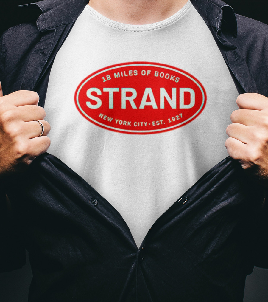 18 Miles Of Books Strand New York City Est. 1927 T-Shirt