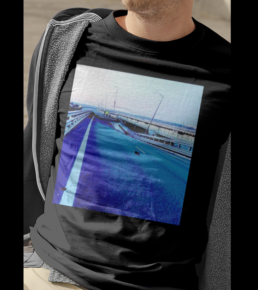 Crimean Kerch Bridge Partial Collapse Scene T-Shirt