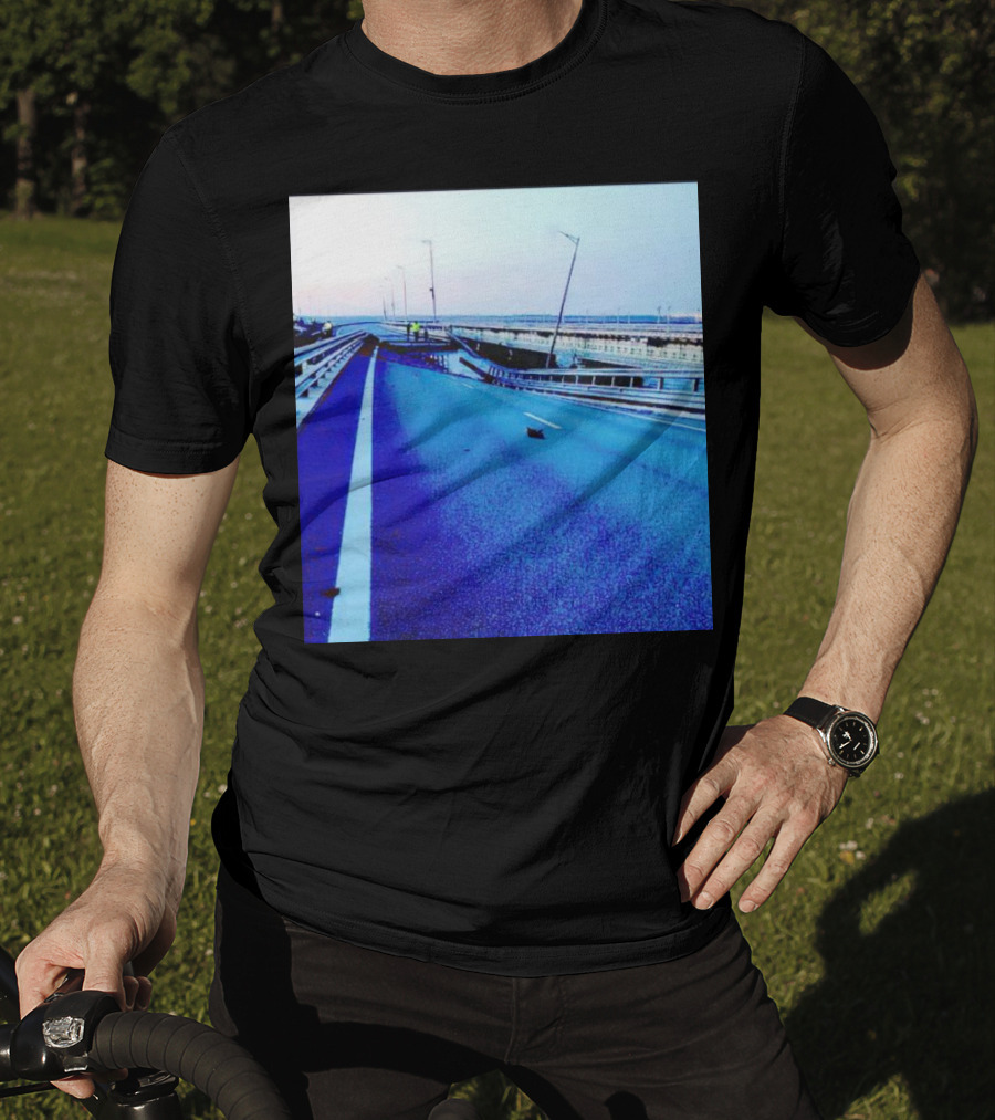 Crimean Kerch Bridge Partial Collapse Scene T-Shirt