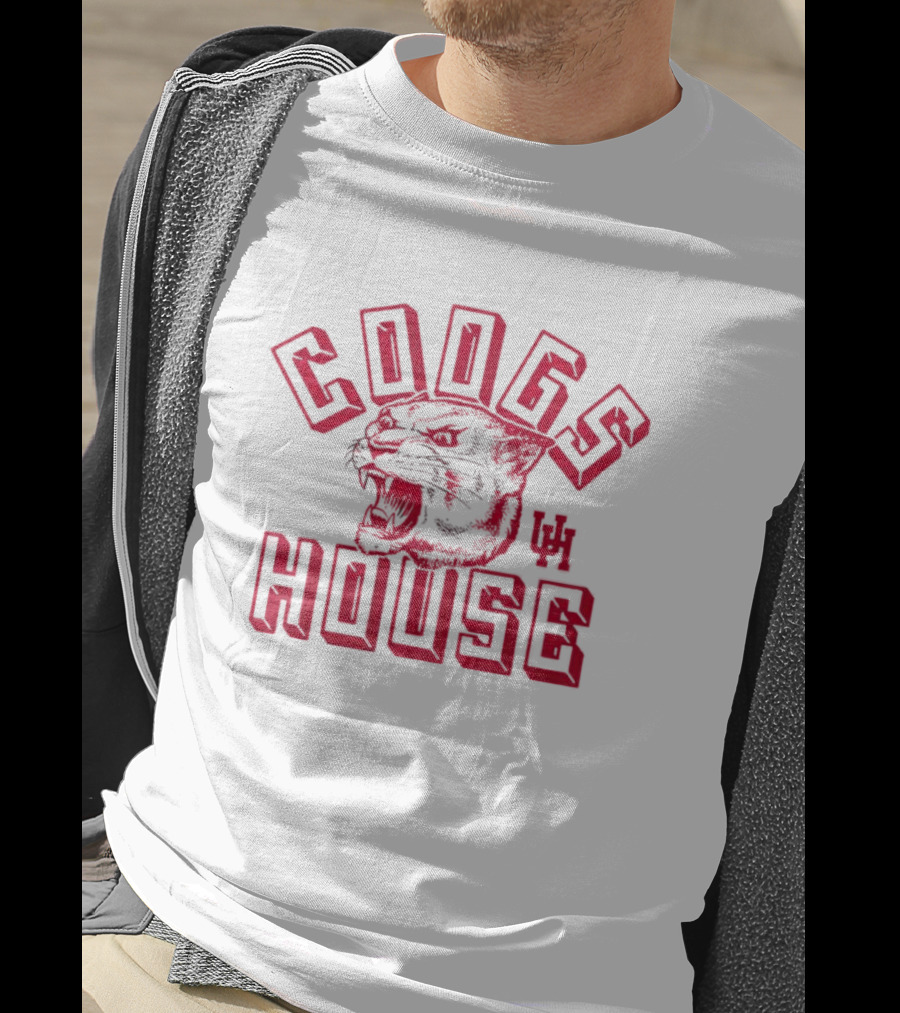 COOGS HOUSE UH COUGARS Roaring Panther T-Shirt