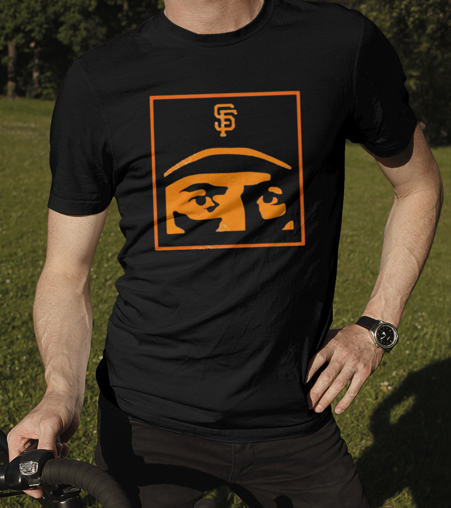 San Francisco Giants Will Clark Thrill SF Logo Eyes T-Shirt