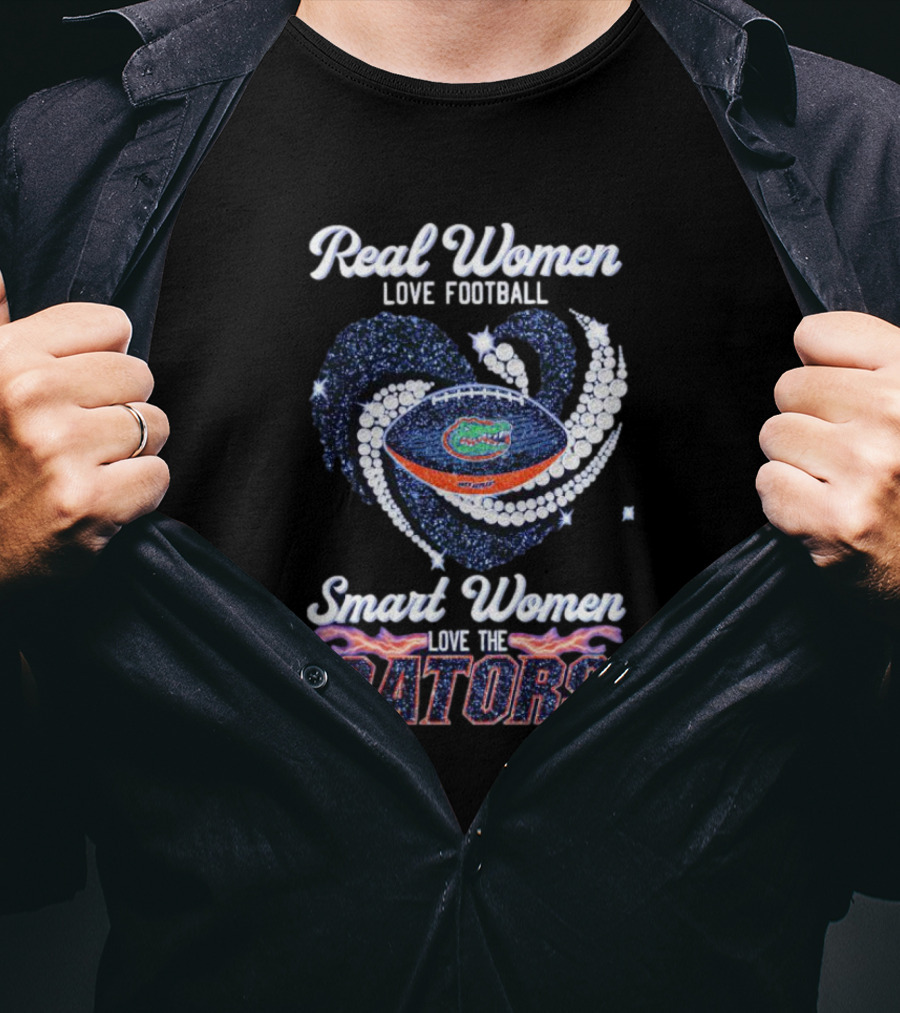 Real Women Love Football Smart Women Love The Gators Football Diamond Heart T-Shirt