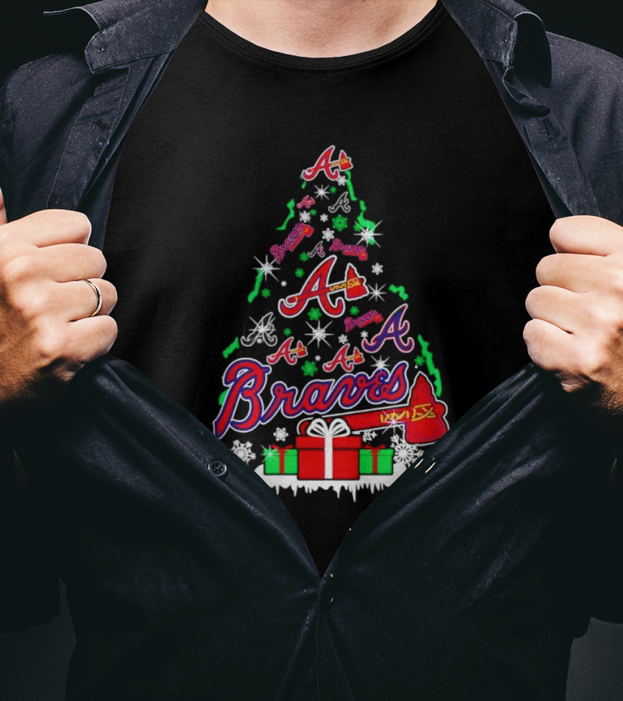 Christmas Tree Atlanta Braves Bravesword Santa Hat Baseball Snowflakes T-Shirt