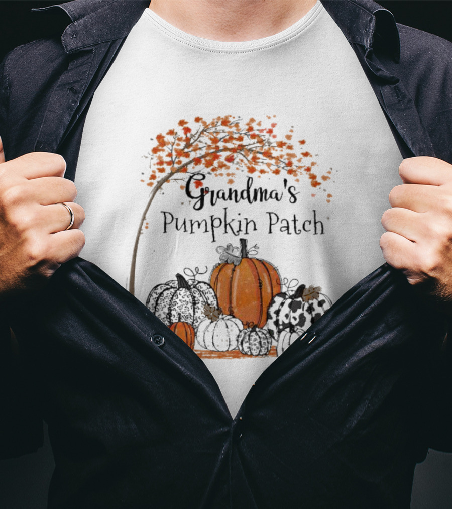 Grandma's Pumpkin Patch Autumn Harvest With Fall Leaves And Pumpkins T-Shirt