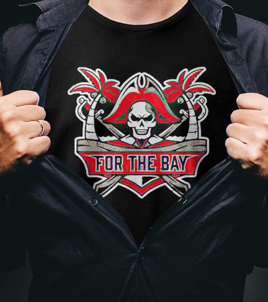 Tampa Bay Buccaneers For The Bay Palm Skull и Swords T-Shirt