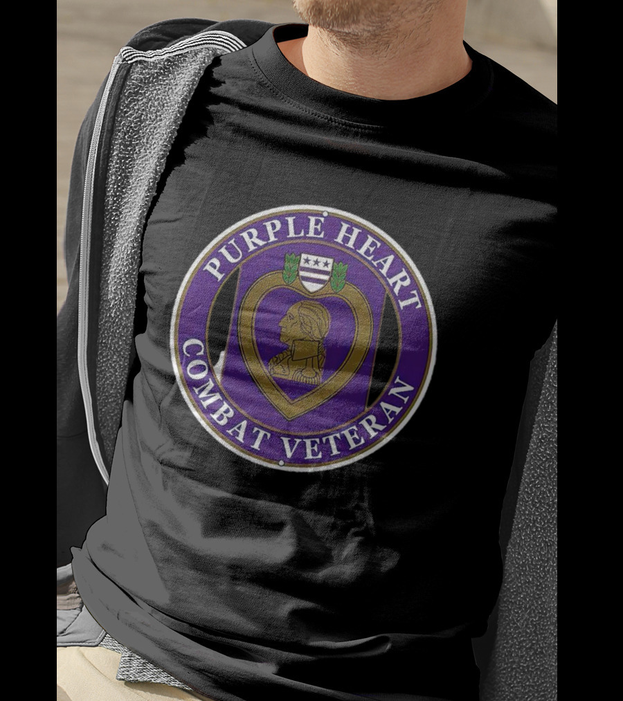 Purple Heart Combat Veteran Emblem Oval Badge T-Shirt