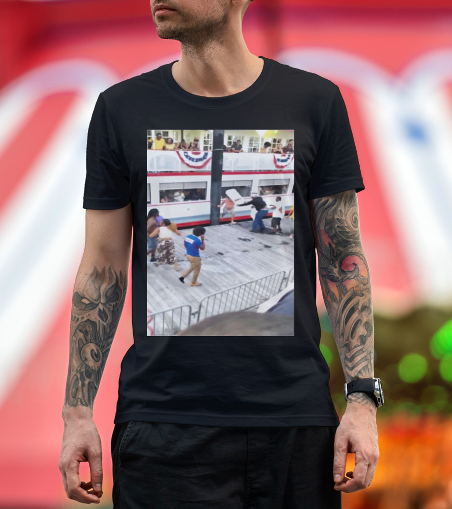 Alabama Dock Altercation Involving Boat and Crowd T-Shirt