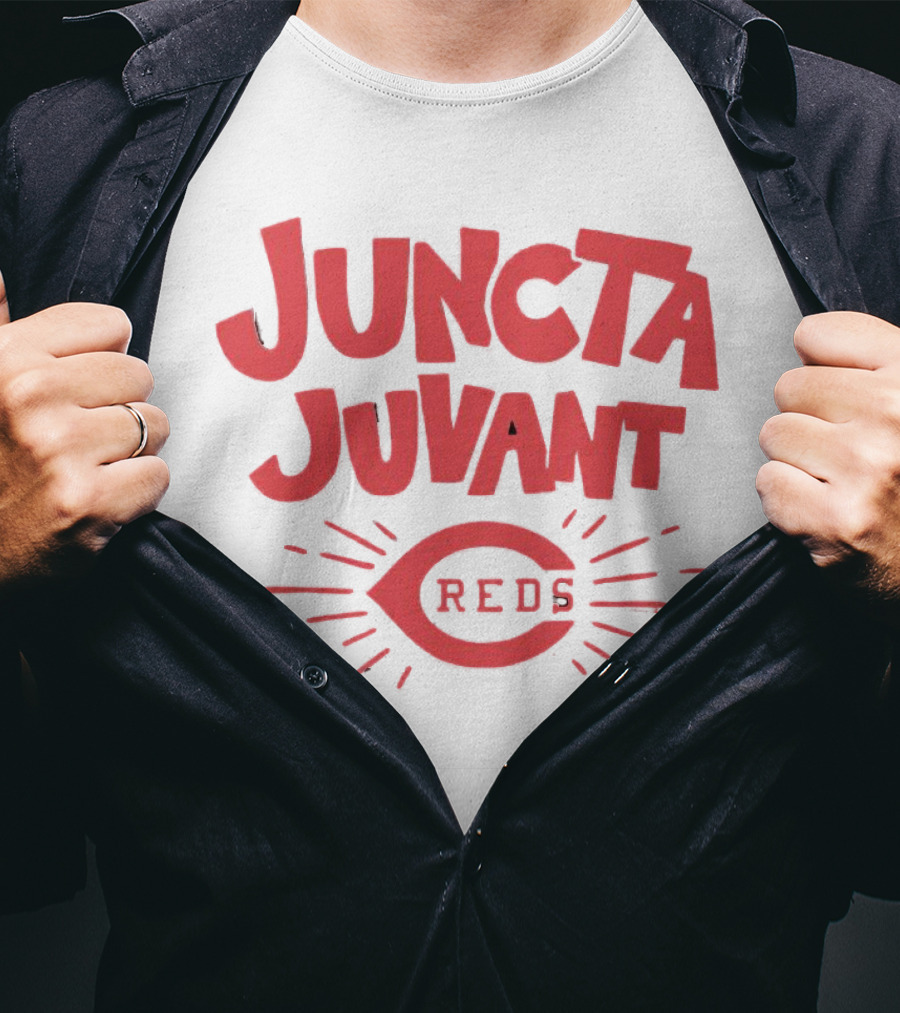 Cincinnati Reds Juncta Juvant Reds T-Shirt