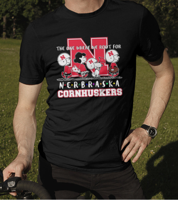 The One Where We Root For Nebraska Cornhuskers Peanuts Characters Football Helmets T-Shirt