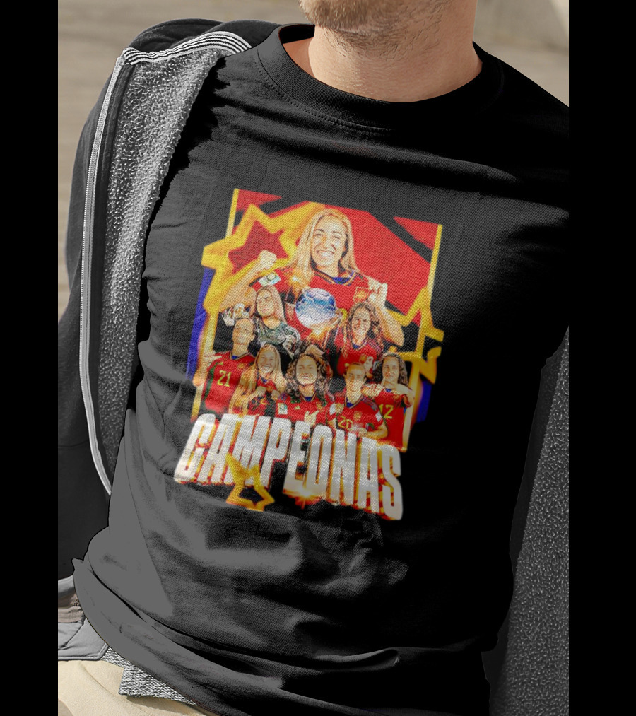 Real Madrid C.F. Campeonas Del Mundo Celebrating Victory With Stars And Smiling Athletes T-Shirt