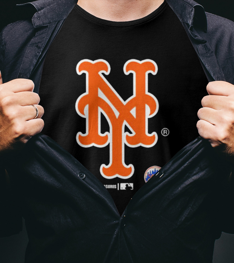 New York Mets MLB Pleasures Collaboration T-Shirt