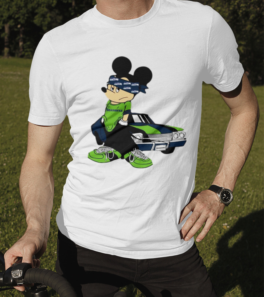 Seattle Seahawks Mickey Mouse Gangster Car Football Fan T-Shirt