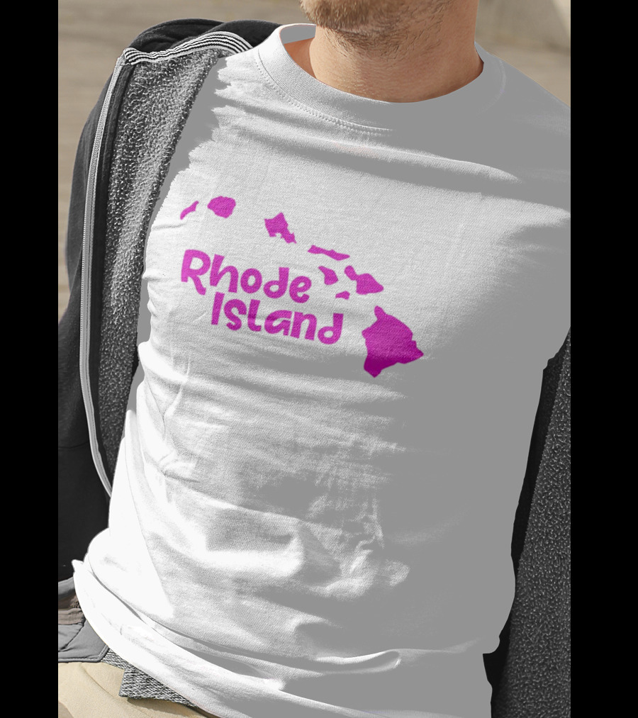 Rhode Island Hawaii Islands Silhouette Pink T-Shirt