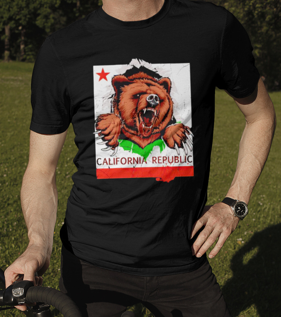 California Republic Bear Roaring Star Red Stripe T-Shirt