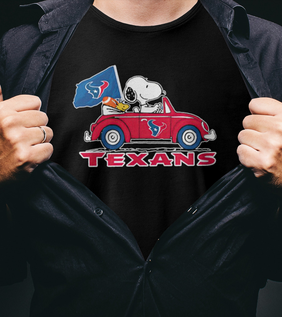 Snoopy And Woodstock Driving Car Texans Flag T-Shirt