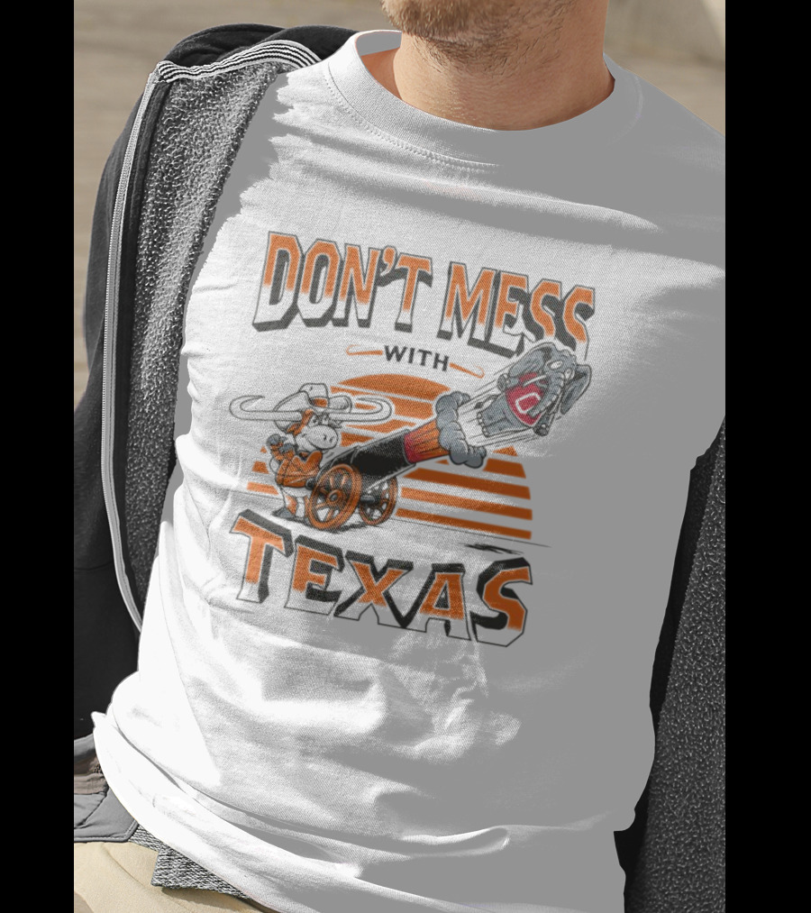 Texas Longhorns Cannon Blasting Don't Mess With Texas T-Shirt