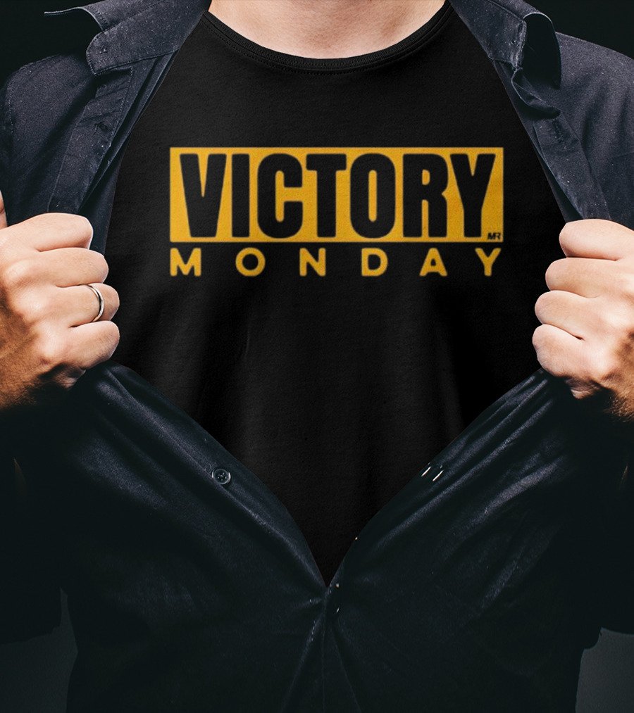 Victory Monday Packers Fan Celebration T-Shirt