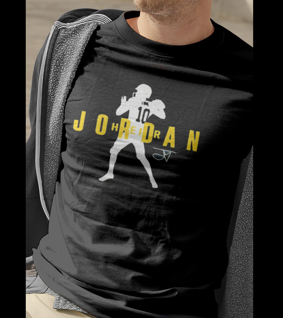 Jordan Love Heir 10 Green Bay Packers Signature T-Shirt
