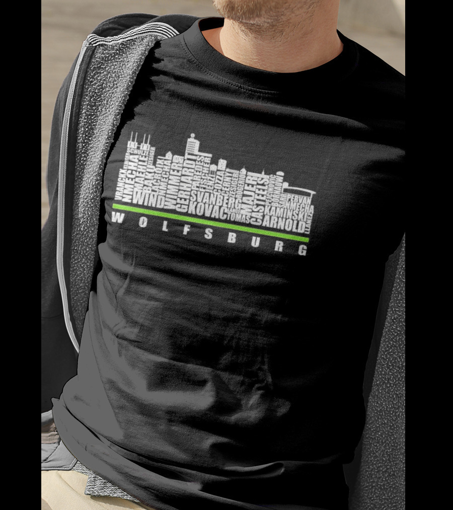 Wolfsburg Skyline With VfL Wolfsburg Players Names T-Shirt