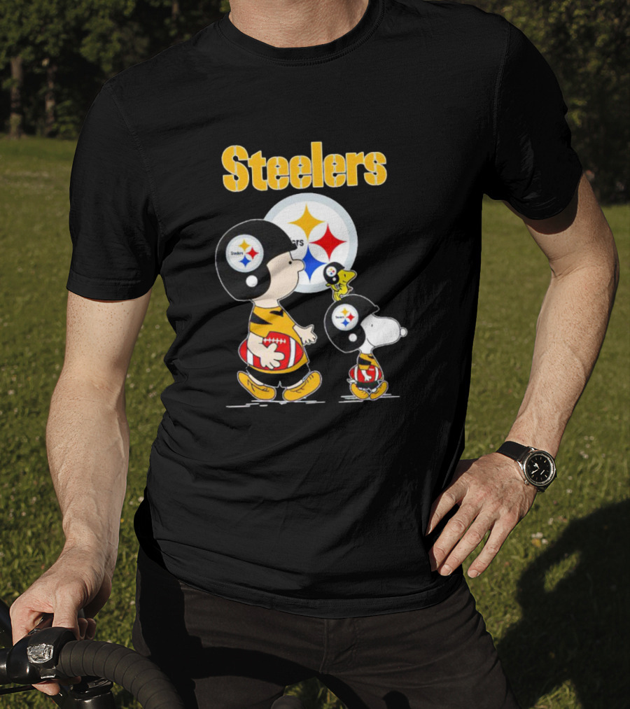Peanuts Characters With Steelers Football Helmets T-Shirt