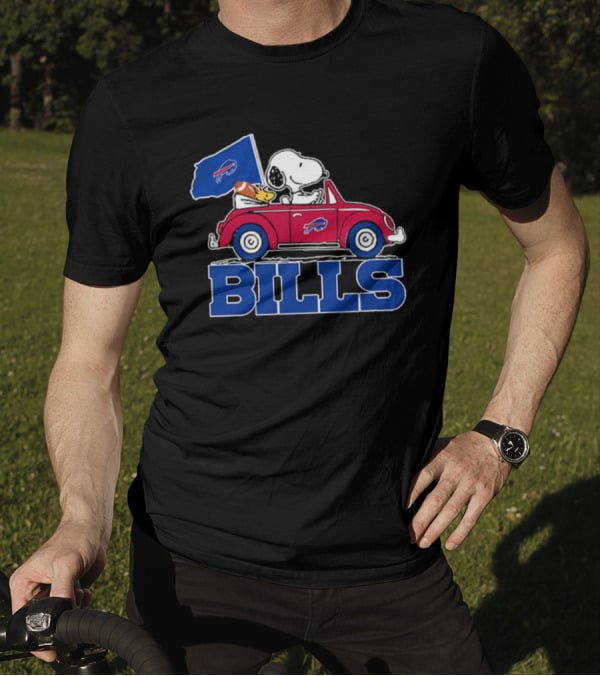 Snoopy Woodstock Driving Red Car Buffalo Bills Flag T-Shirt
