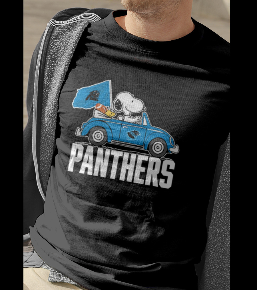 Snoopy And Woodstock Driving Car Panthers Flag T-Shirt