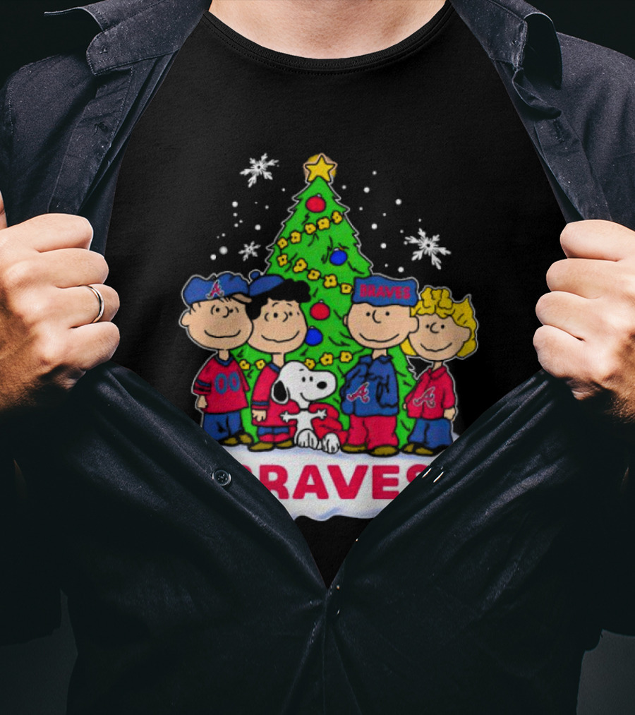 Peanuts Characters Atlanta Braves Christmas Tree Snowflakes T-Shirt