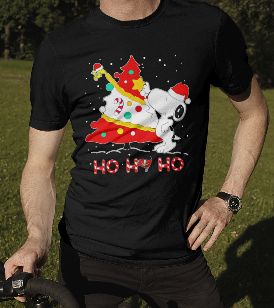 Snoopy And Woodstock Ho Ho Ho Christmas Tampa Bay Buccaneers T-Shirt