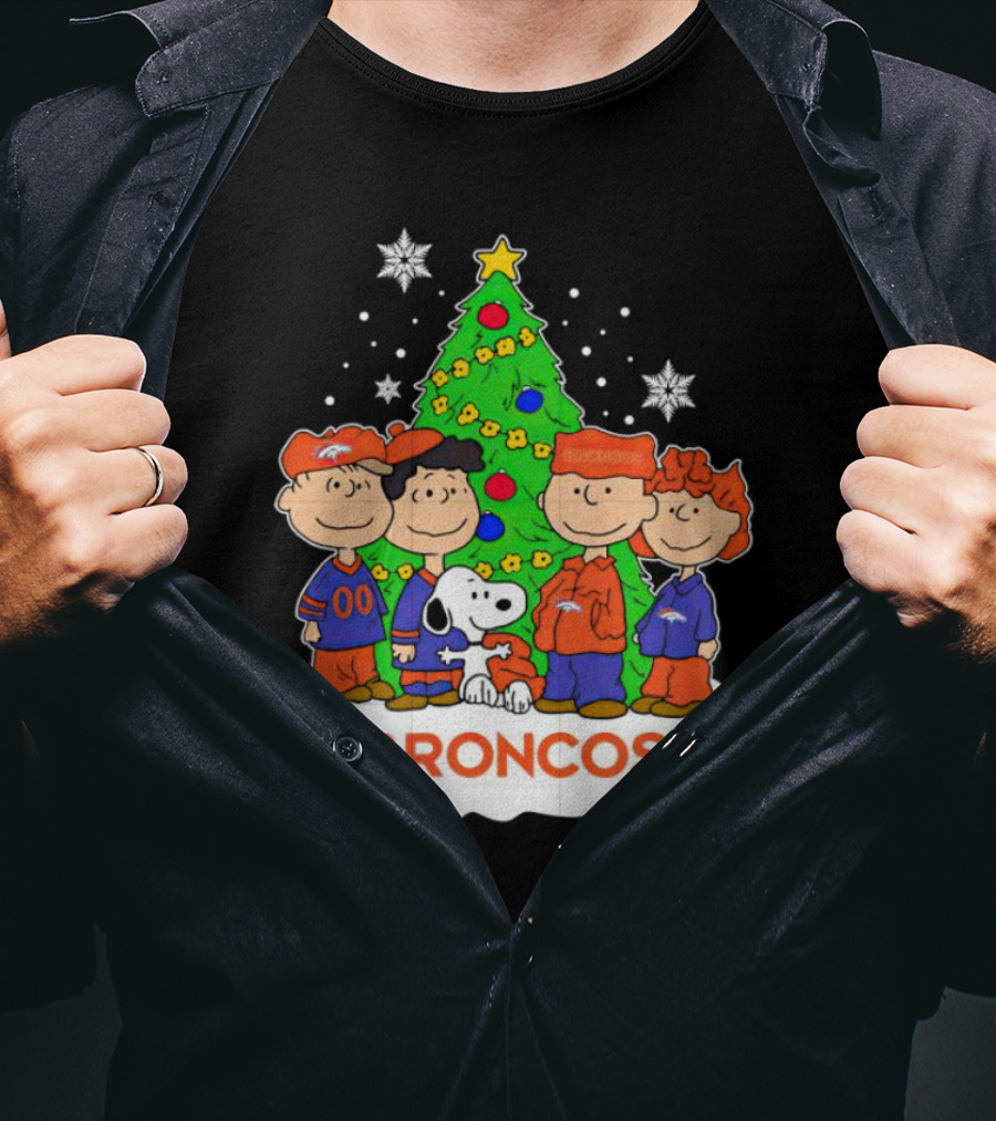 Peanuts Characters Denver Broncos Christmas Tree Scene T-Shirt
