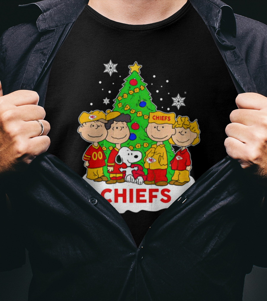 Peanuts Characters Chiefs Christmas Tree T-Shirt