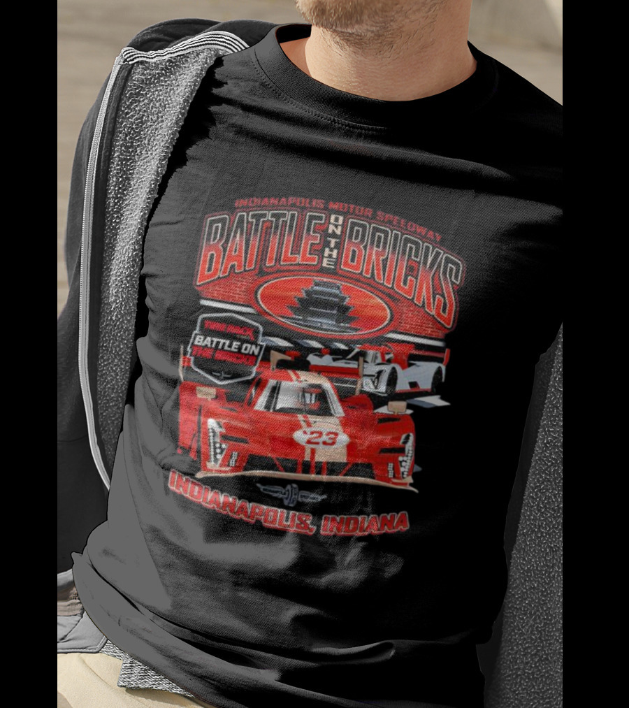 Indianapolis Motor Speedway Battle On The Bricks Racing Scene Indianapolis Indiana T-Shirt