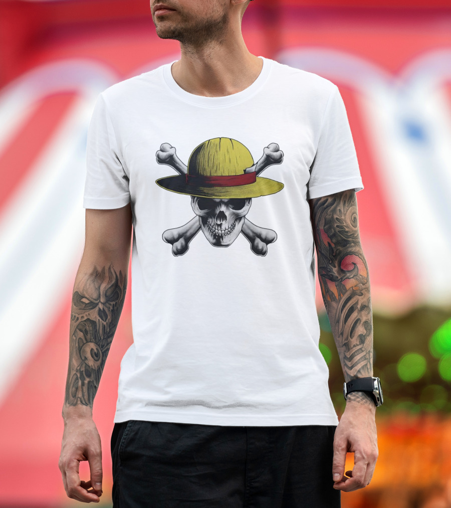 Straw Hat Jolly Roger Pirate Skull and Crossbones T-Shirt