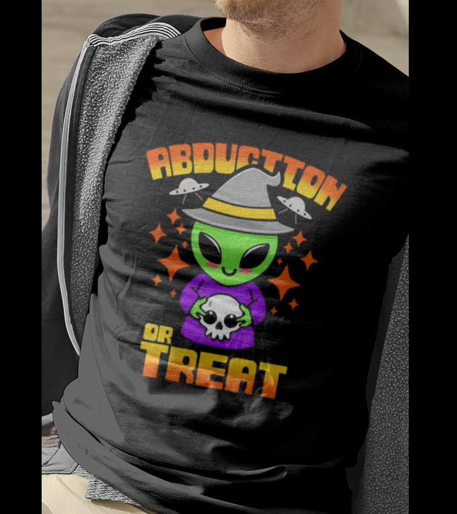 Abduction Or Treat Alien Halloween Witch Hat UFOs T-Shirt
