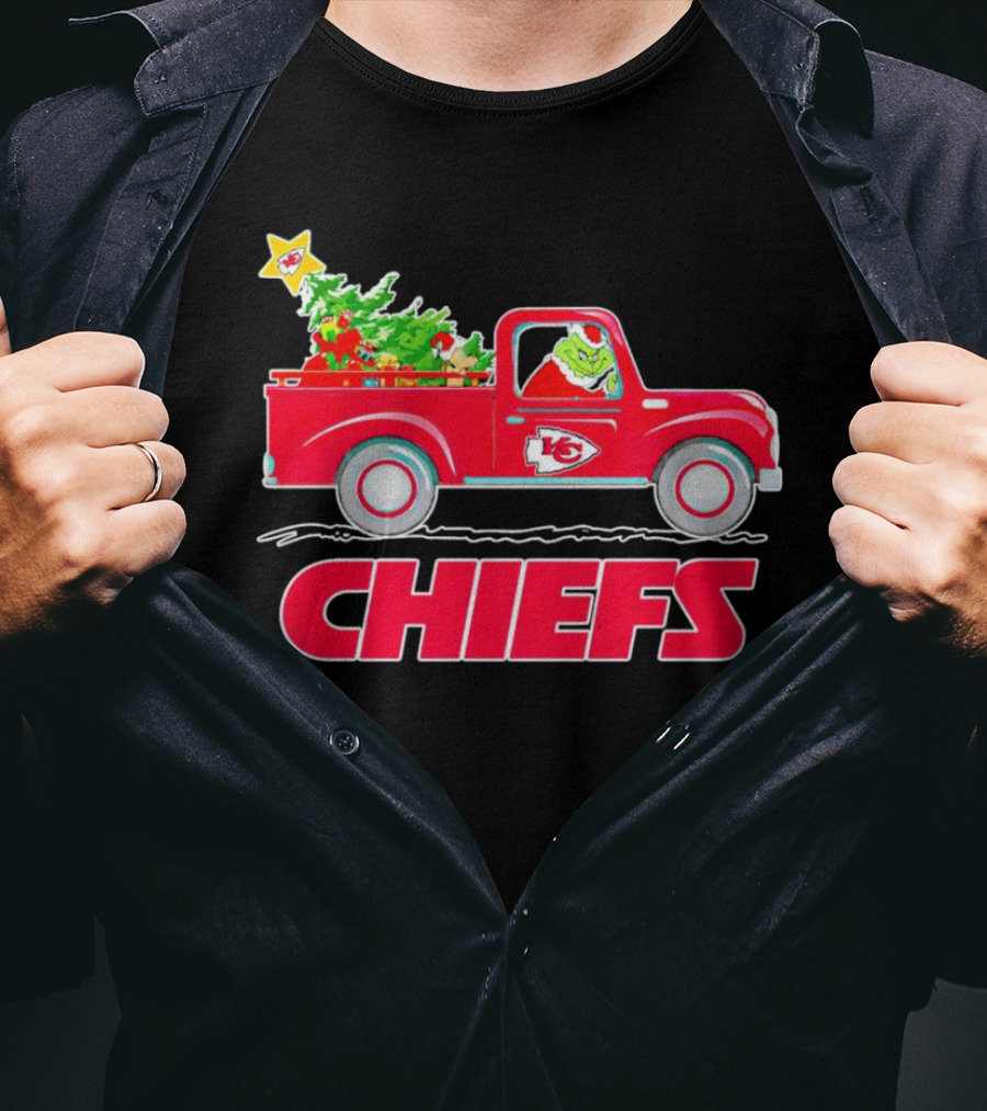 Grinch Driving Kansas City Chiefs Red Truck With Christmas Tree T-Shirt