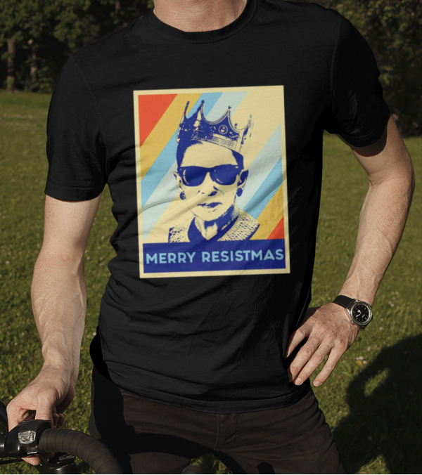 Ruth Bader Ginsburg Merry Resistmas Crown Retro Pop T-Shirt
